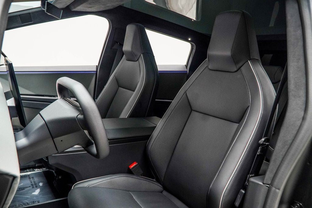 2025 Tesla Cybertruck Base