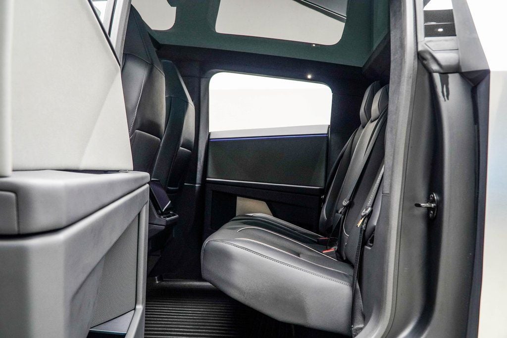 2025 Tesla Cybertruck Base