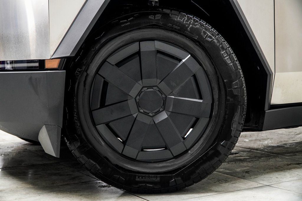 2025 Tesla Cybertruck Base