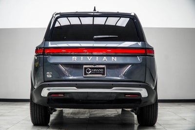 2024 Rivian R1S Adventure