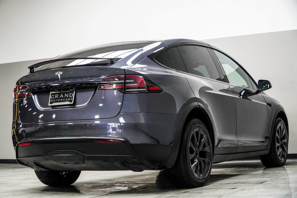 2022 Tesla Model X Base