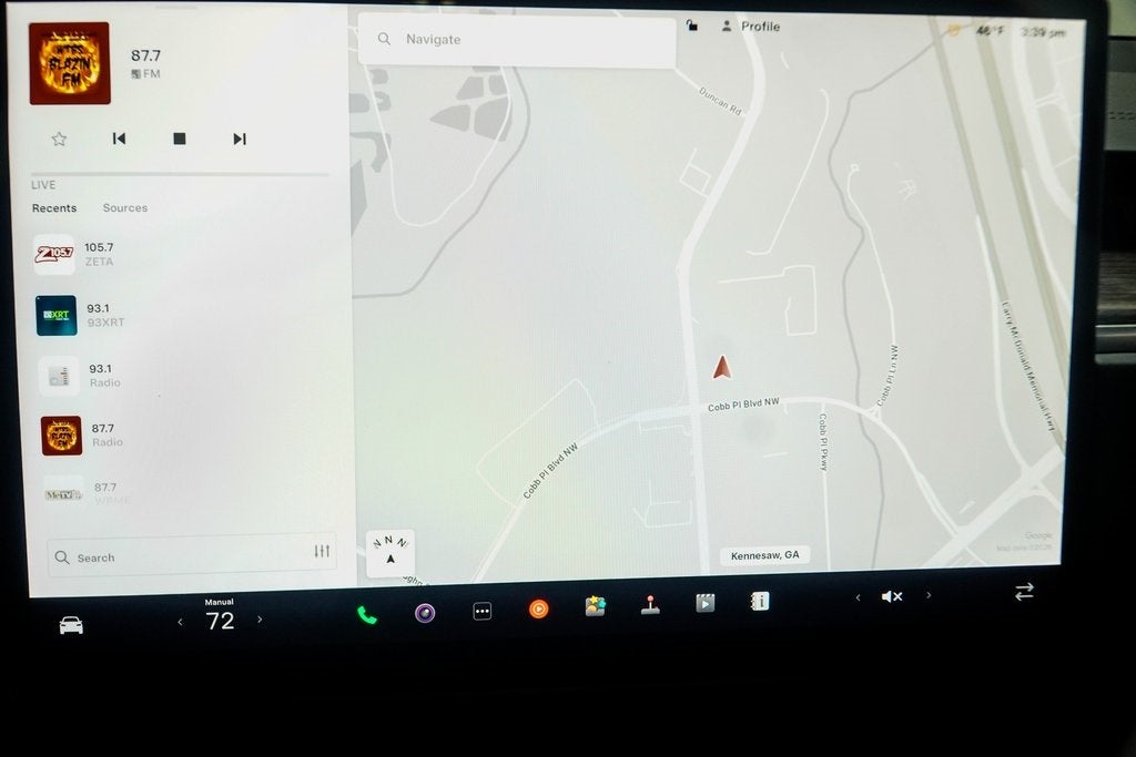 2022 Tesla Model X Base