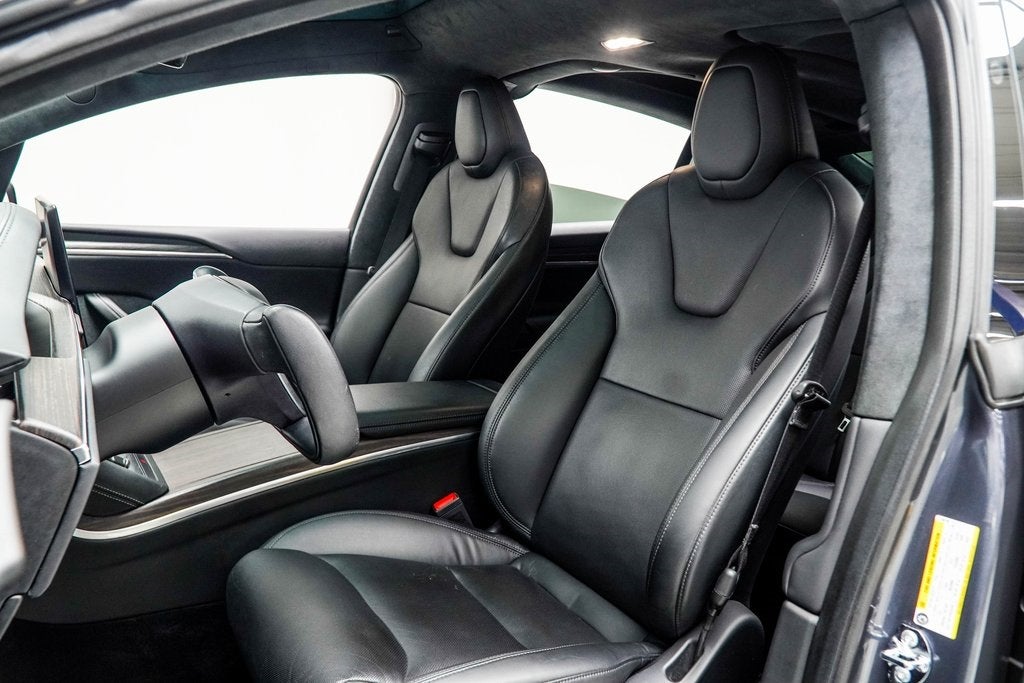 2022 Tesla Model X Base