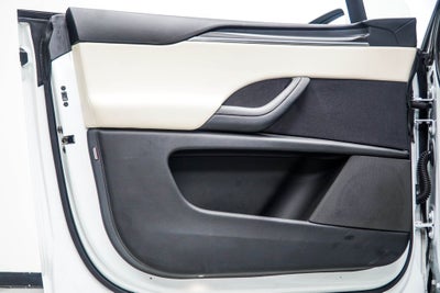 2022 Tesla Model X Plaid