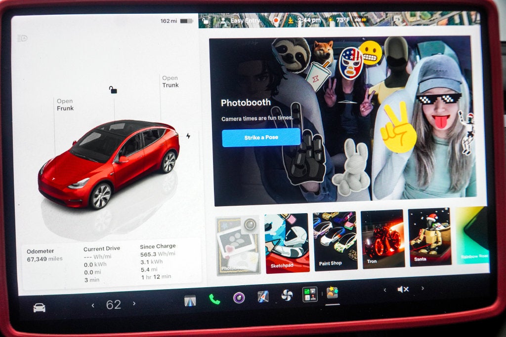 2022 Tesla Model Y Long Range
