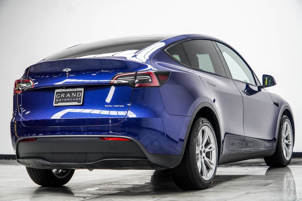 2023 Tesla Model Y Long Range