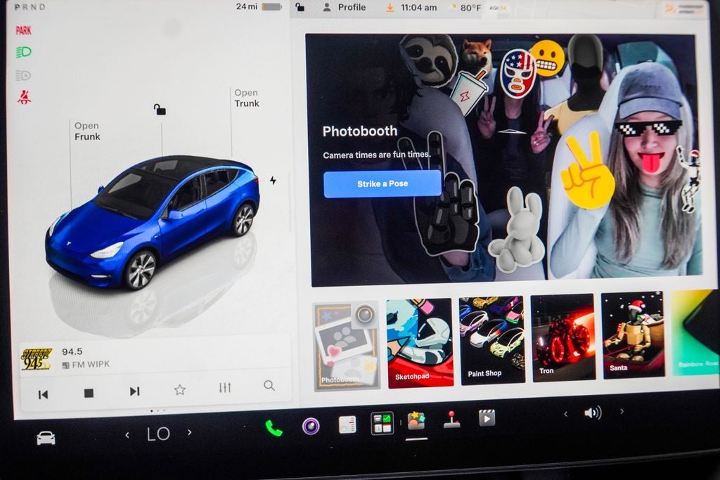 2023 Tesla Model Y Long Range