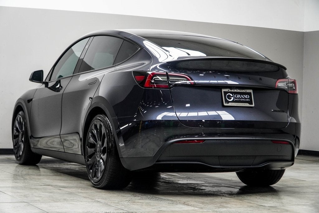 2024 Tesla Model Y Performance
