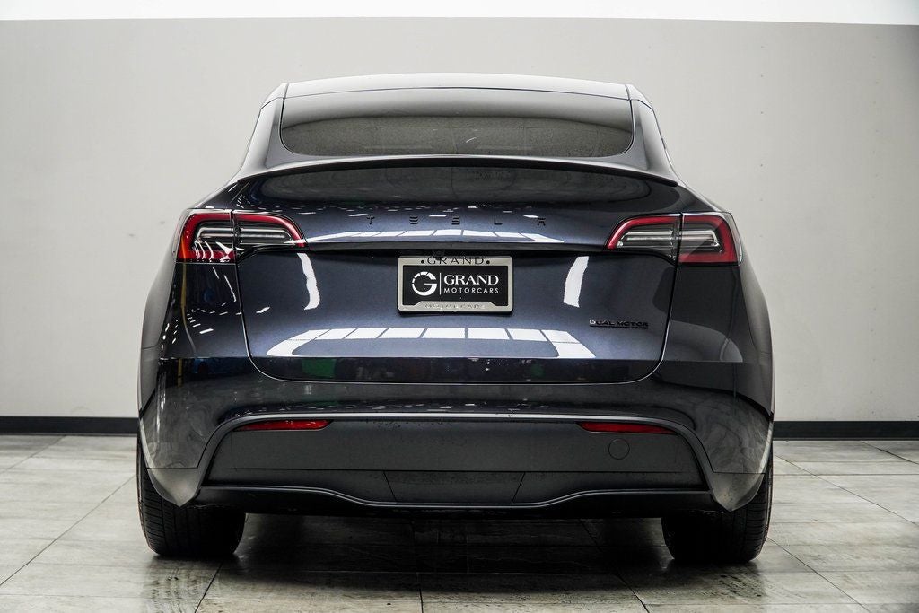 2024 Tesla Model Y Performance