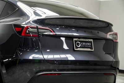 2024 Tesla Model Y Performance