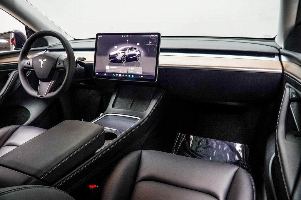 2024 Tesla Model Y Performance