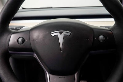 2024 Tesla Model Y Performance