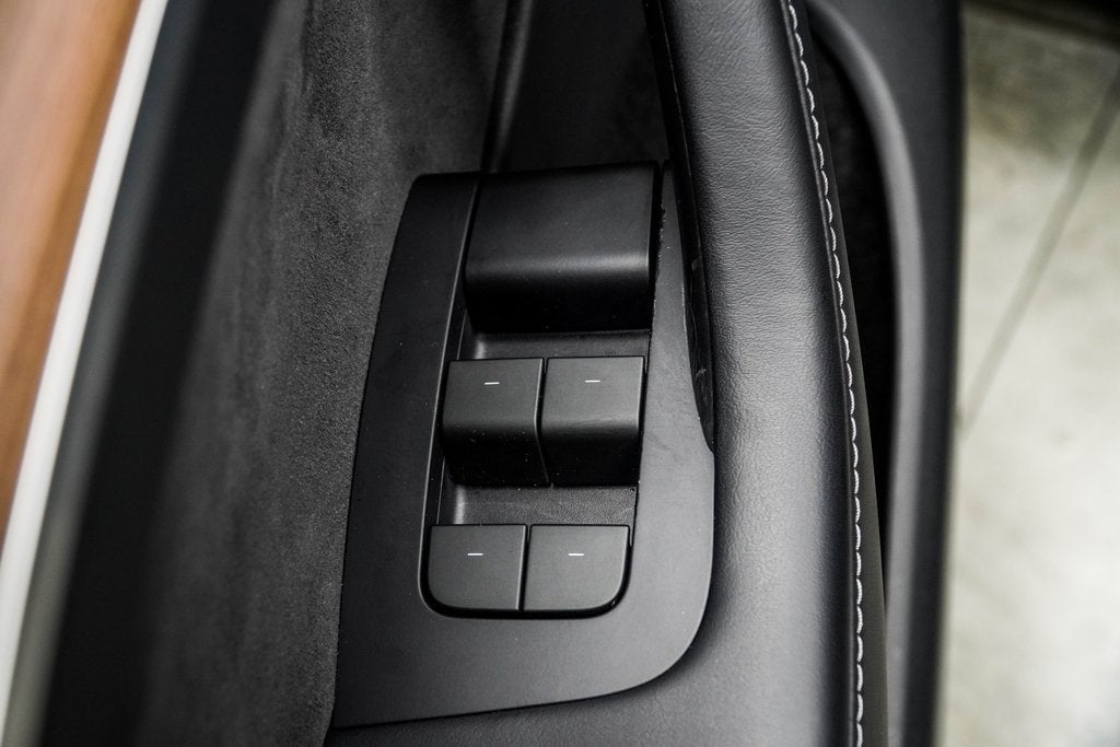 2024 Tesla Model Y Performance