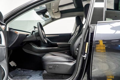 2024 Tesla Model Y Performance