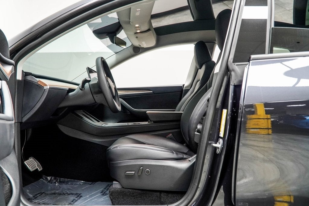 2024 Tesla Model Y Performance