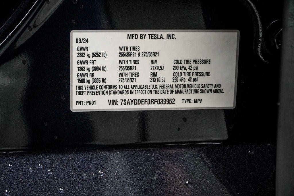 2024 Tesla Model Y Performance