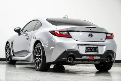 2024 Toyota GR86 Base