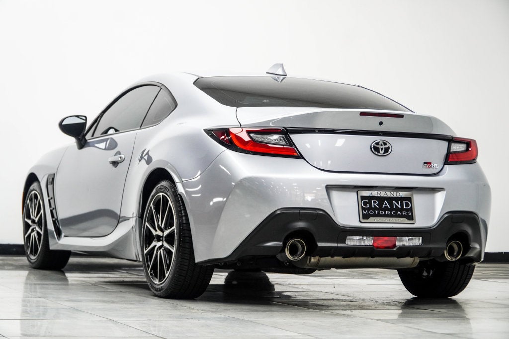 2024 Toyota GR86 Base