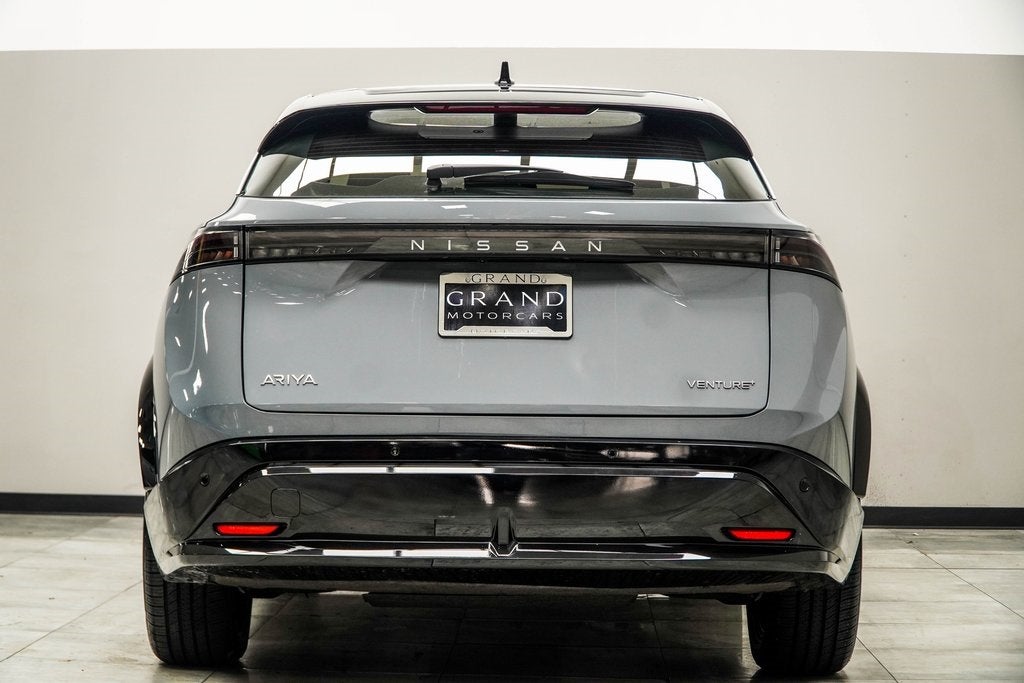 2024 Nissan Ariya VENTURE+