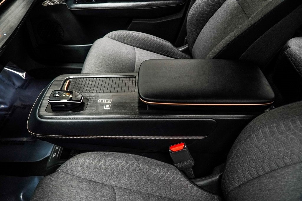 2024 Nissan Ariya VENTURE+