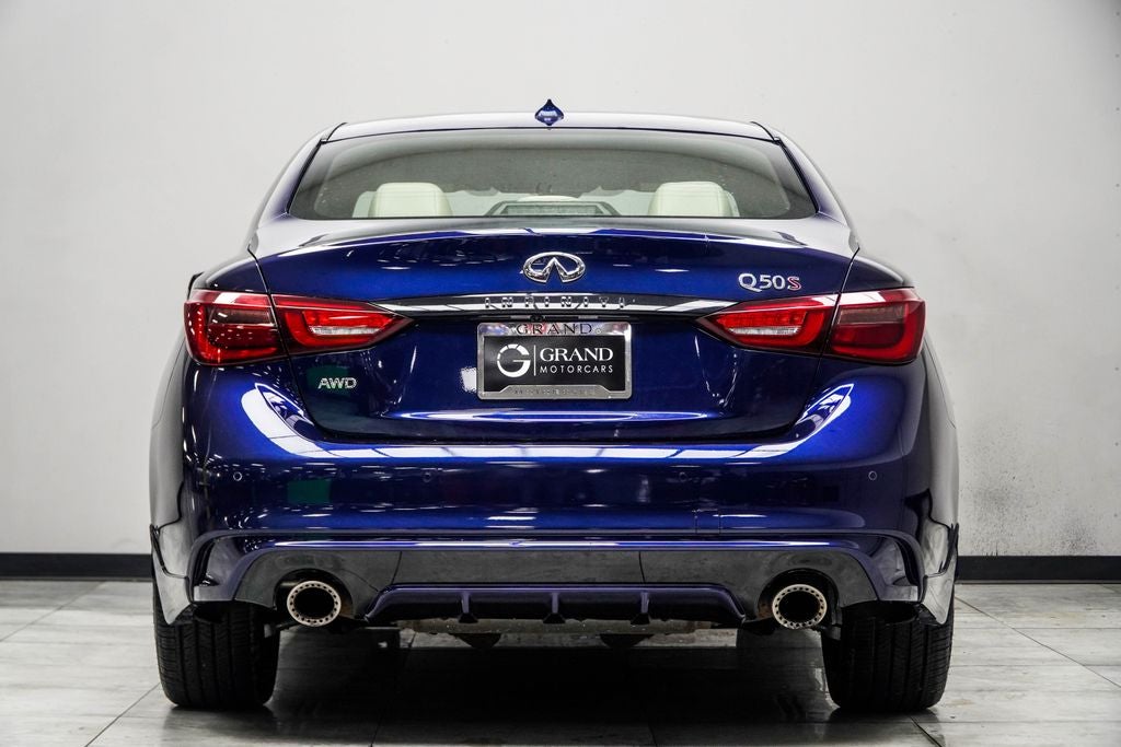 2022 INFINITI Q50 Red Sport 400