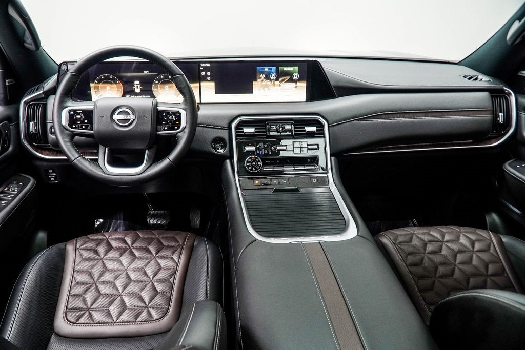 2025 Nissan Armada Platinum