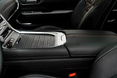 2025 Nissan Armada Platinum