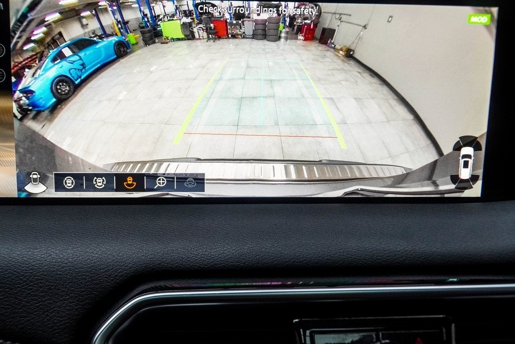 2025 Nissan Armada Platinum