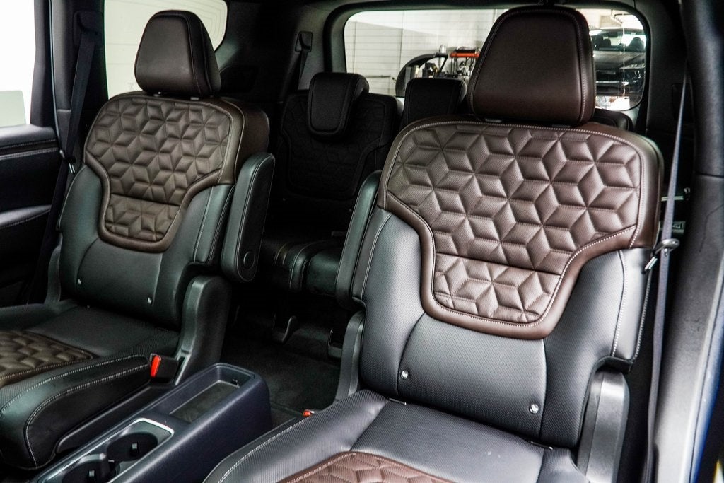 2025 Nissan Armada Platinum