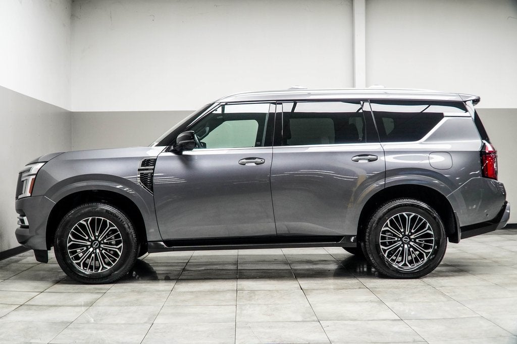 2025 Nissan Armada Platinum