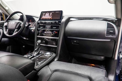 2024 INFINITI QX80 LUXE