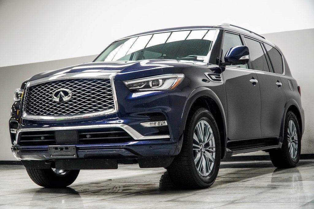 2024 INFINITI QX80 LUXE