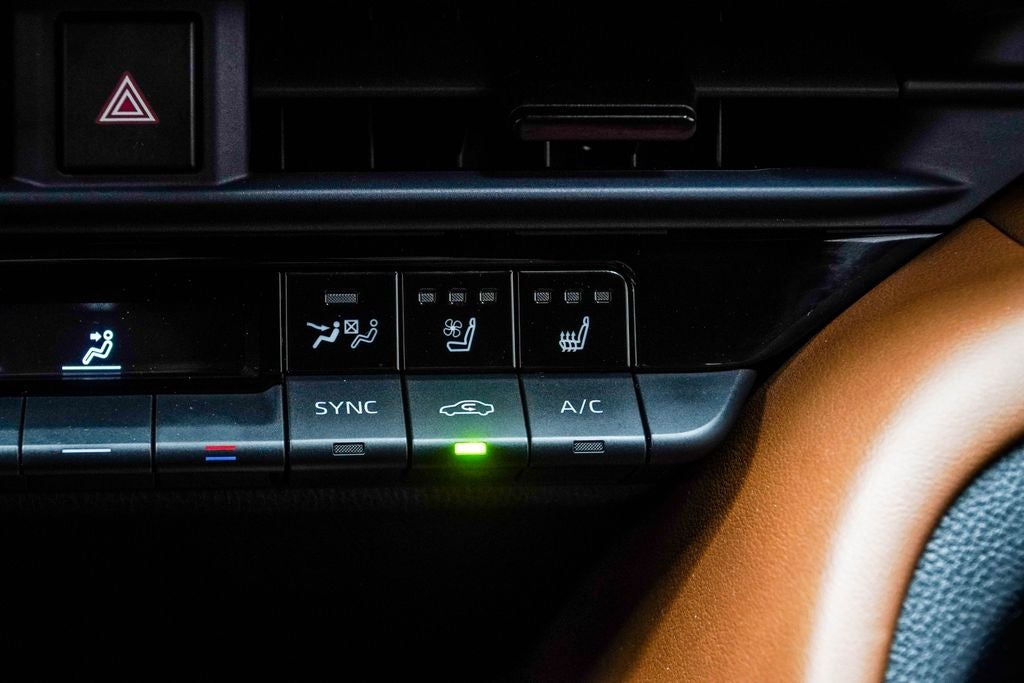 2025 Toyota Crown Signia Limited