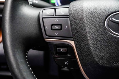 2025 Toyota Crown Signia Limited