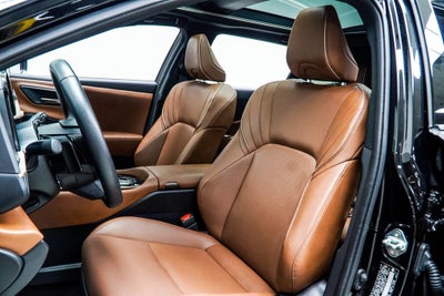 2025 Toyota Crown Signia Limited