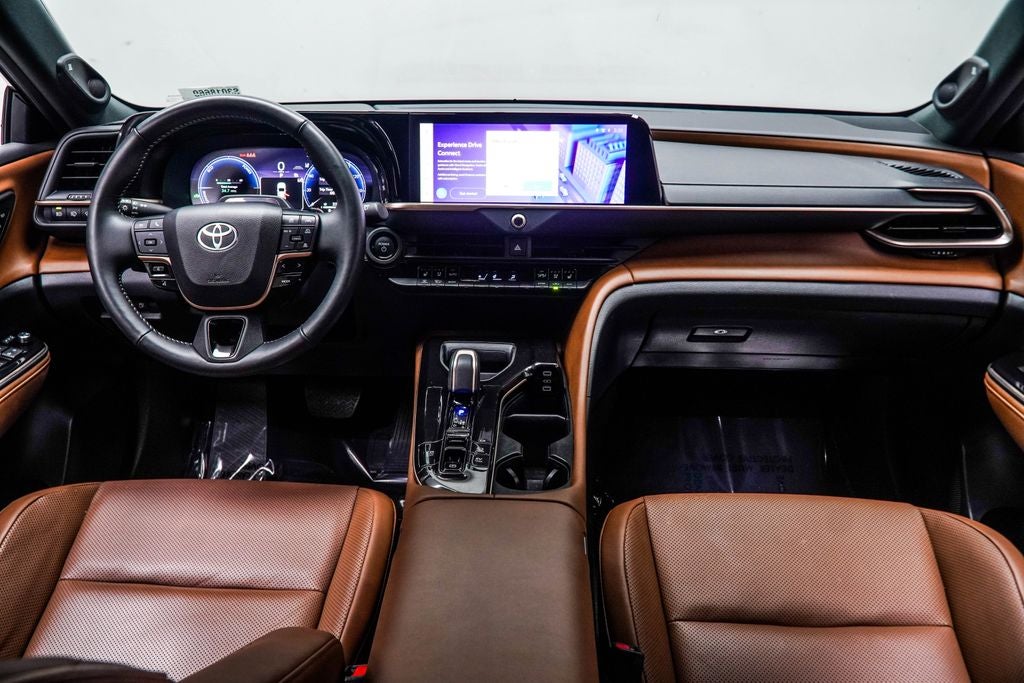 2025 Toyota Crown Signia Limited