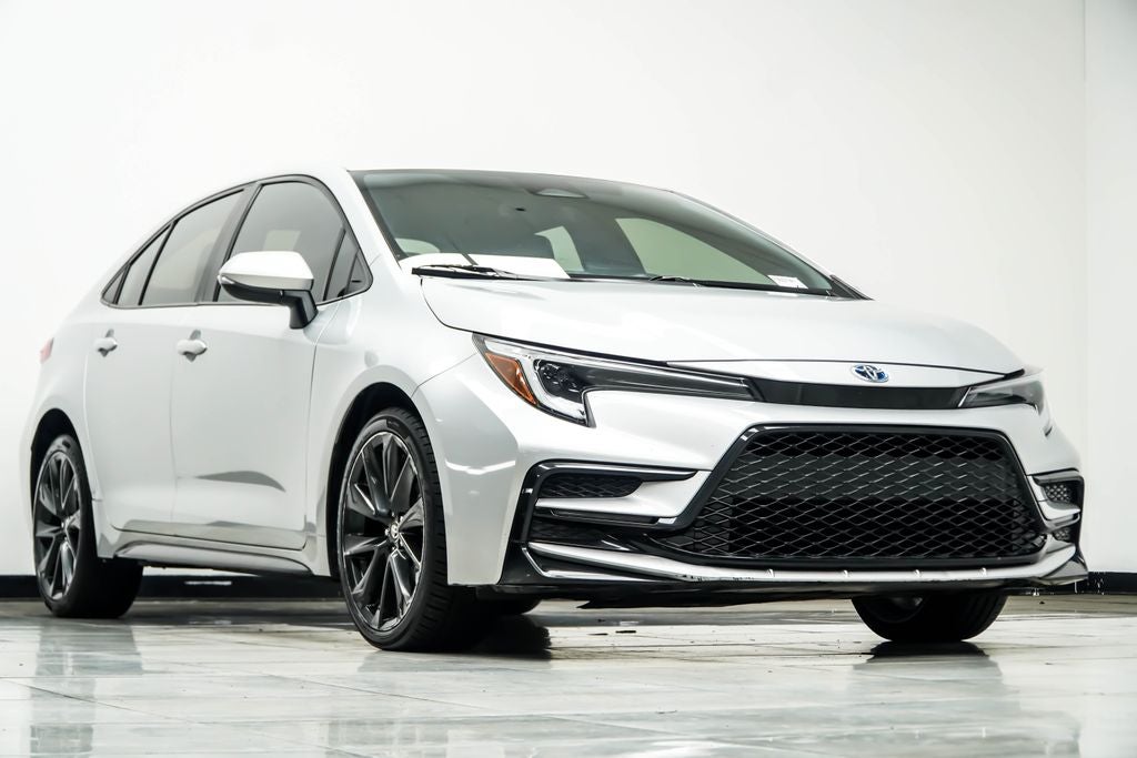 2024 Toyota Corolla Hybrid LE