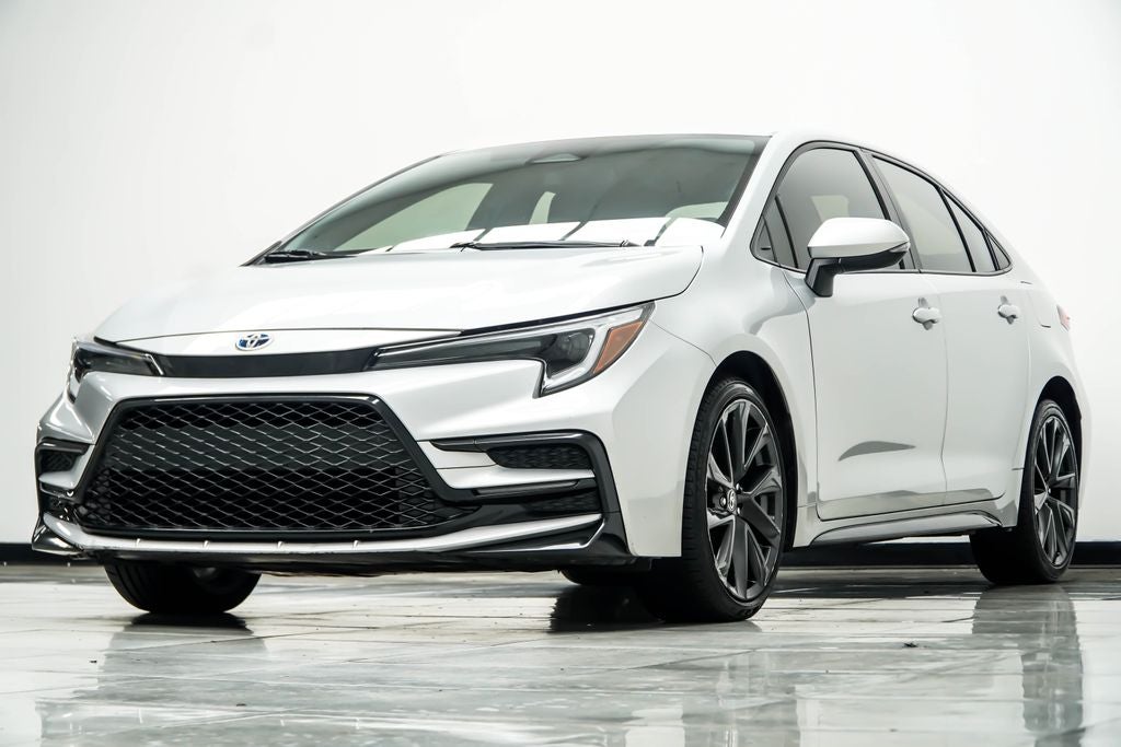 2024 Toyota Corolla Hybrid LE