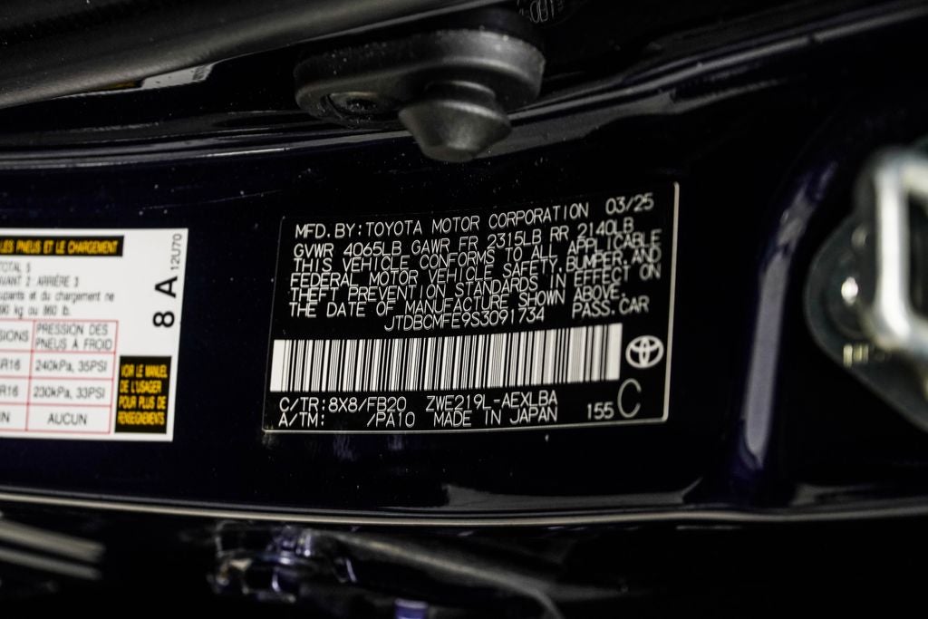 2025 Toyota Corolla Hybrid LE