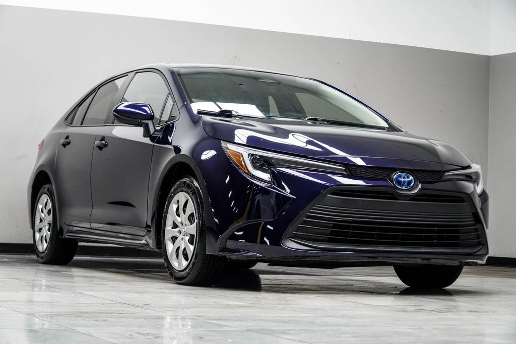 2025 Toyota Corolla Hybrid LE