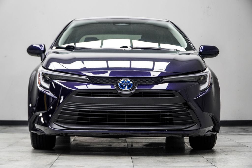 2025 Toyota Corolla Hybrid LE