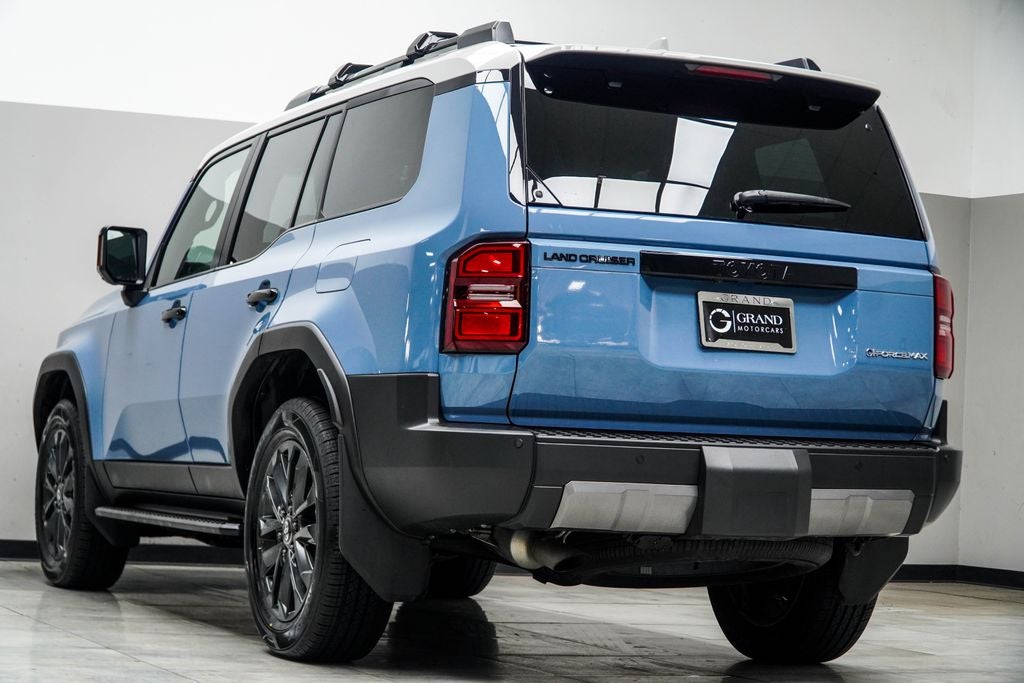 2025 Toyota Land Cruiser Base