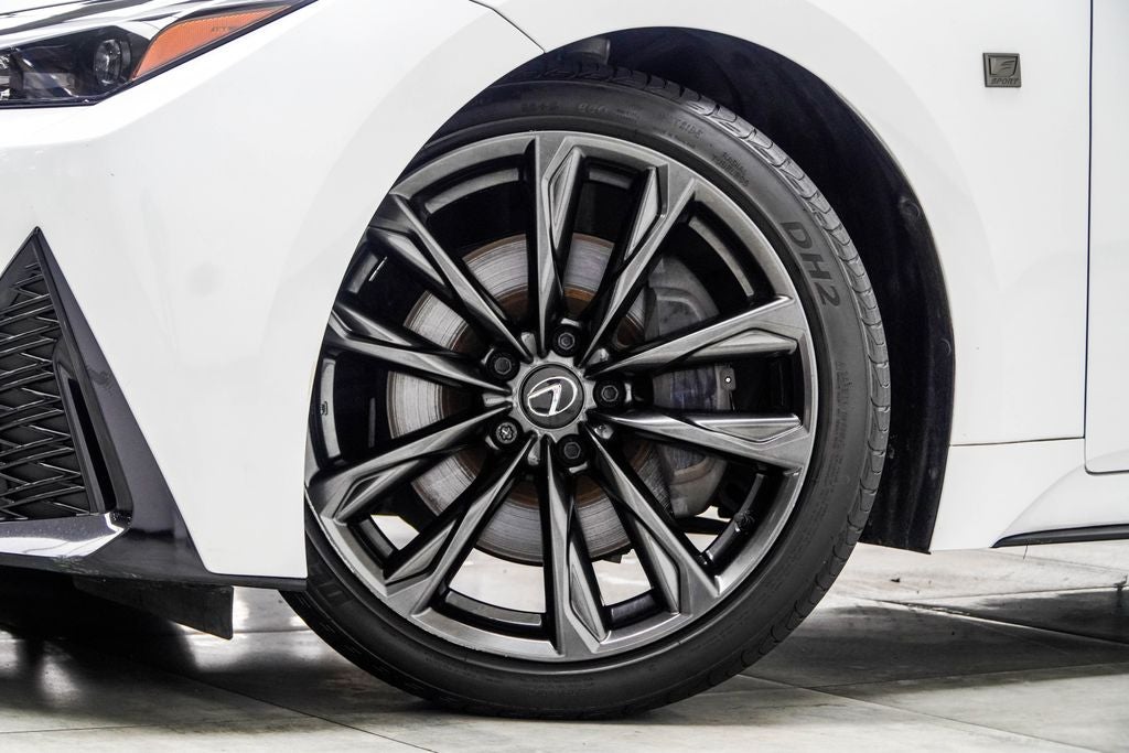 2024 Lexus IS 350 F SPORT Design