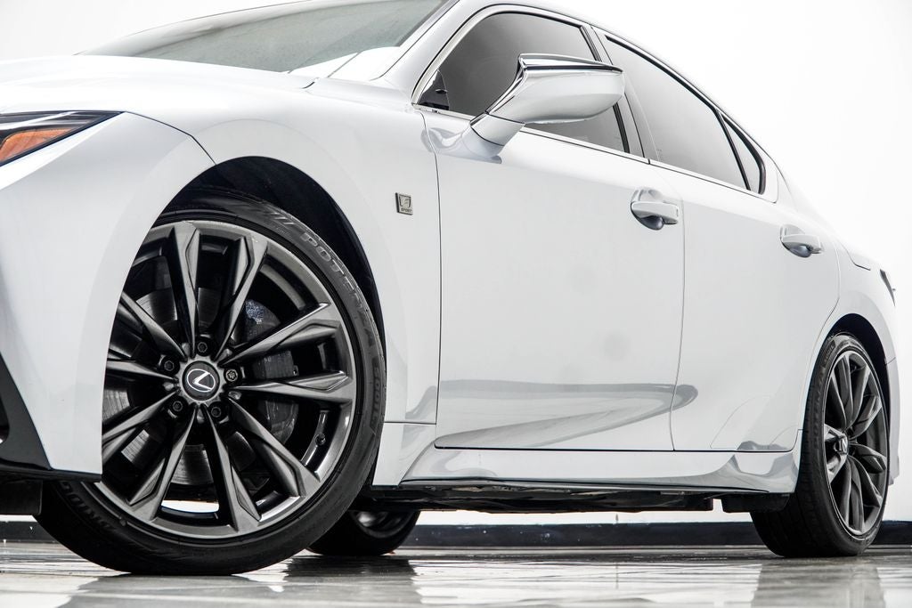 2024 Lexus IS 350 F SPORT Design