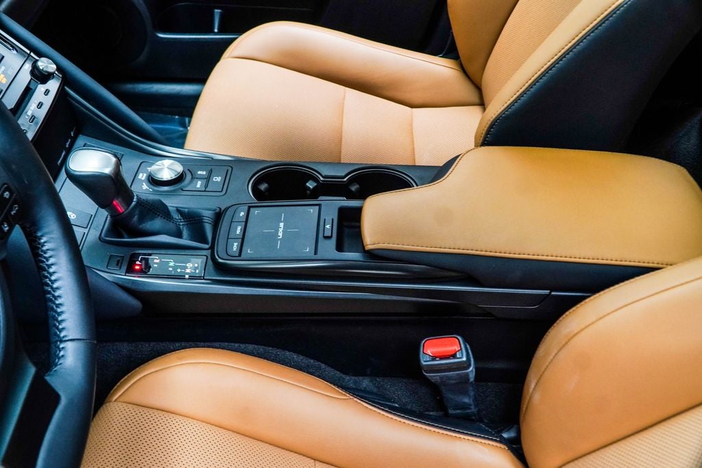2025 Lexus IS 350 F SPORT Design