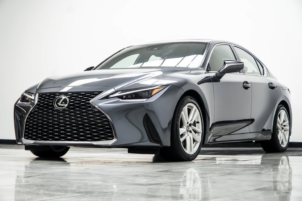 2024 Lexus IS 300