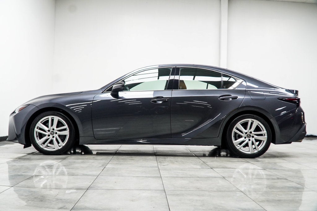 2024 Lexus IS 300