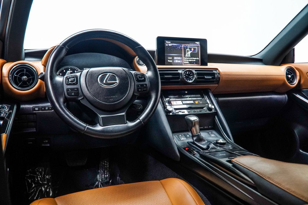 2024 Lexus IS 300