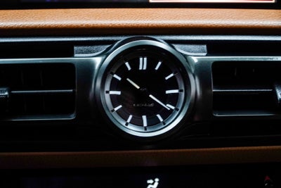 2024 Lexus IS 300
