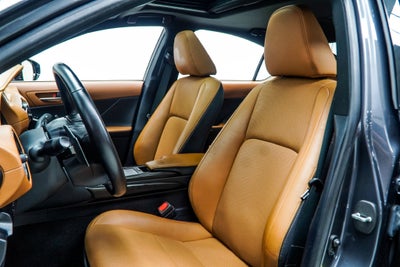 2024 Lexus IS 300